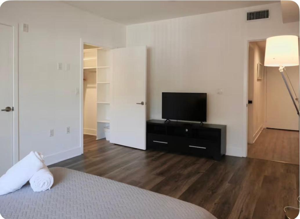 A 5-star Bedroom In Prime Location Alloggio in famiglia *